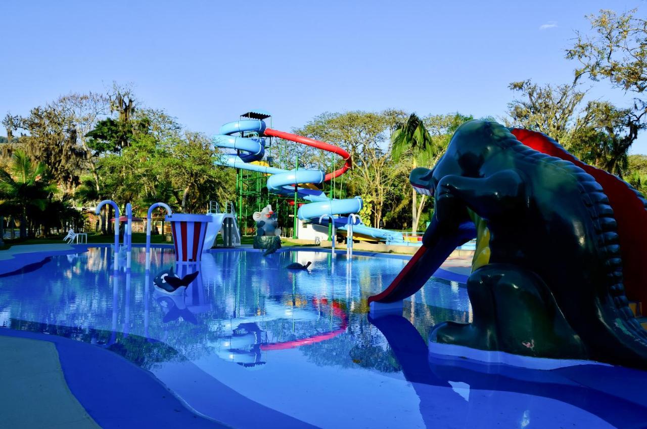 Hotel Termas Do Lago กราวาตัล ภายนอก รูปภาพ