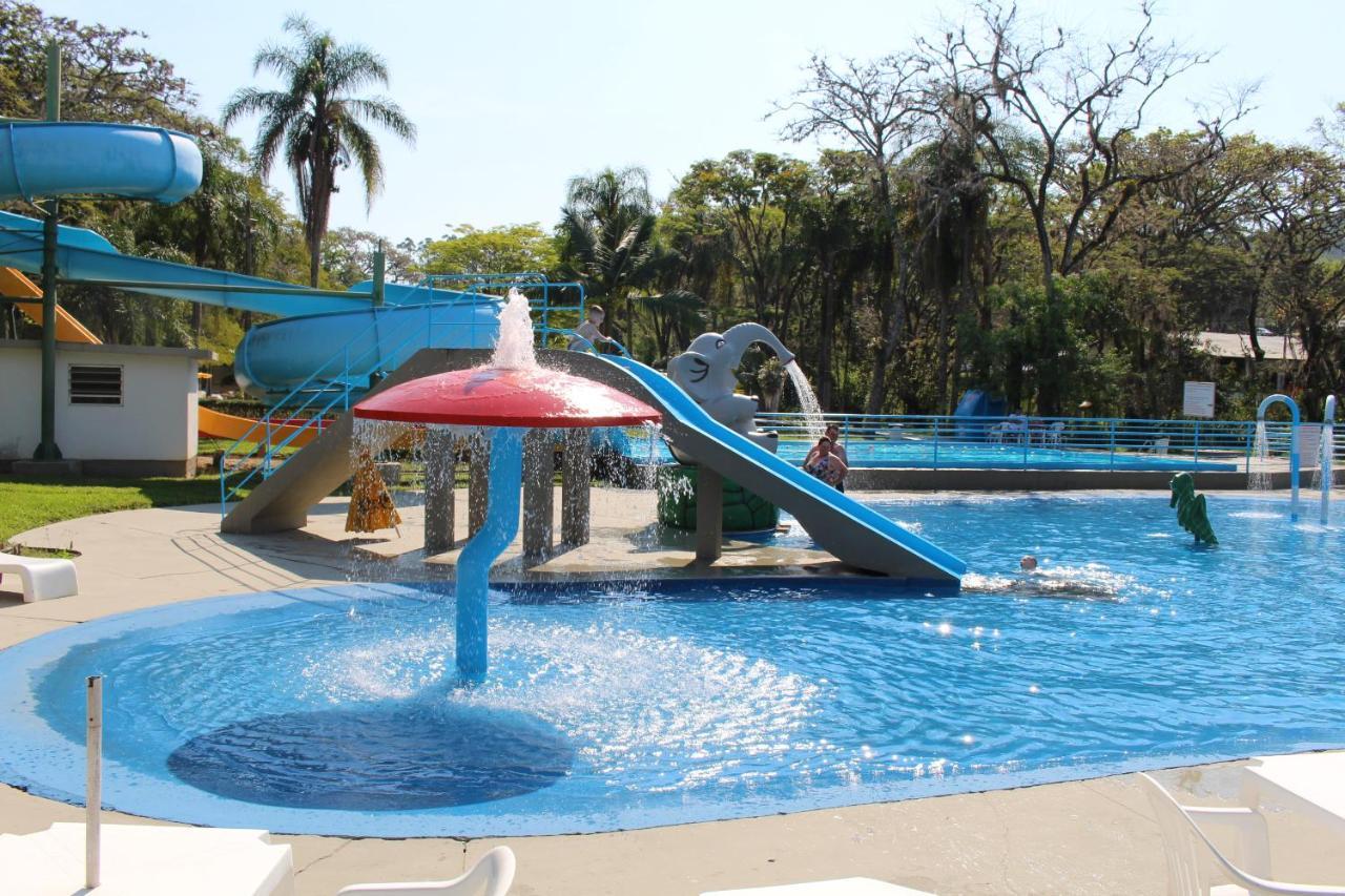 Hotel Termas Do Lago กราวาตัล ภายนอก รูปภาพ